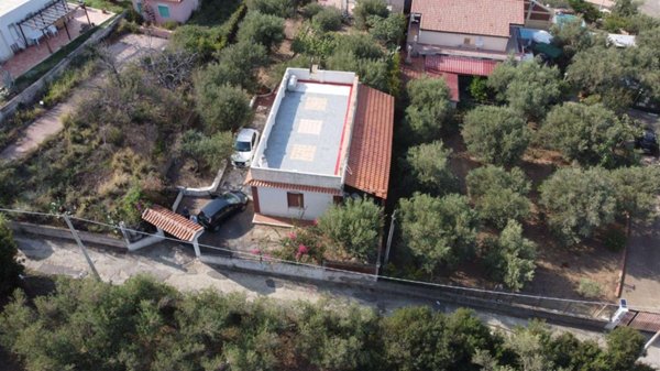 casa indipendente in vendita a Messina in zona Mortelle