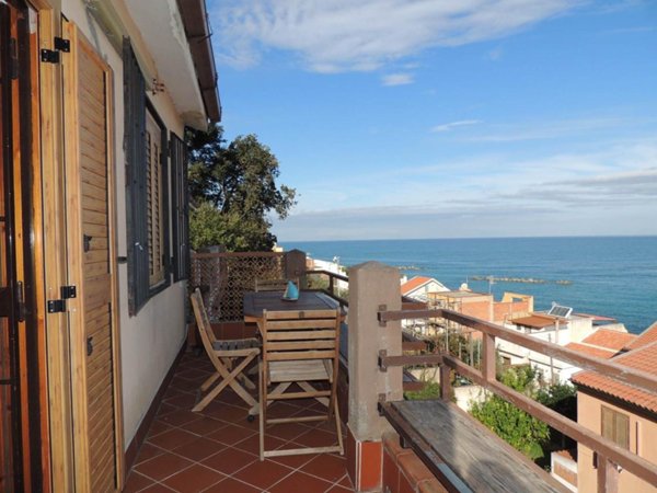 appartamento in vendita a Messina in zona Mortelle