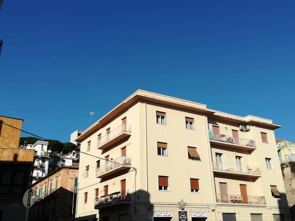 appartamento in vendita a Messina in zona Centro Storico
