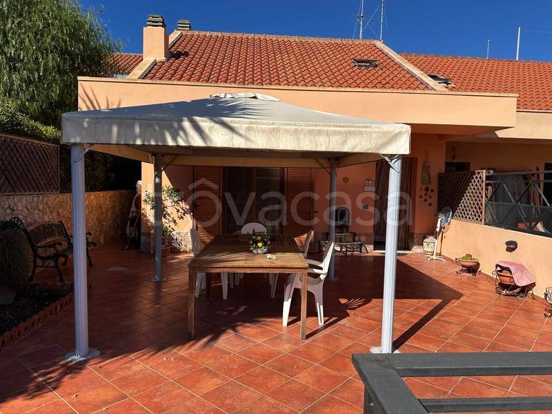 casa indipendente in vendita a Messina in zona Ganzirri