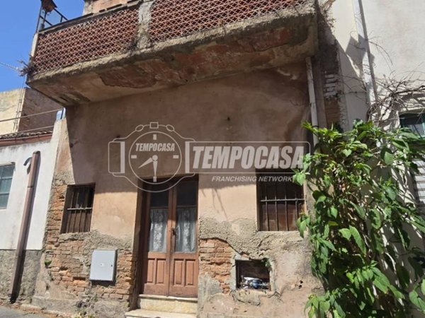 casa indipendente in vendita a Messina in zona Salice