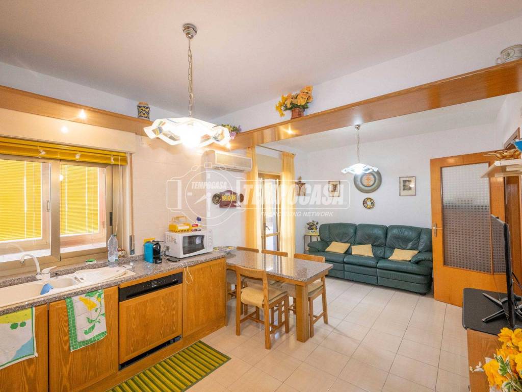 appartamento in vendita a Messina in zona Salice
