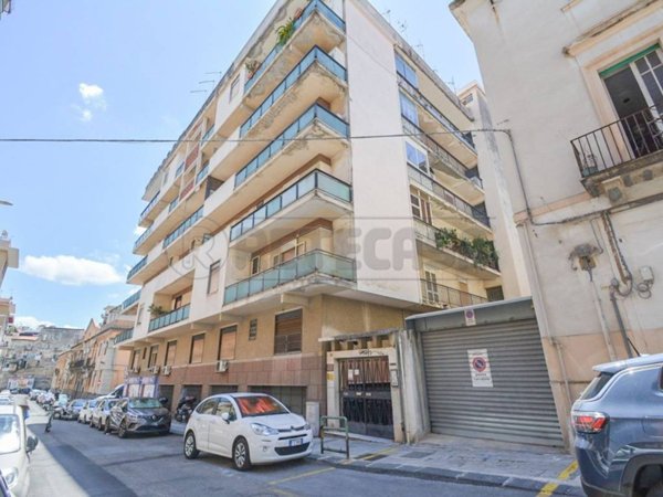 appartamento in vendita a Messina in zona Centro Storico
