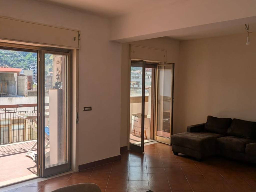 appartamento in vendita a Messina in zona Gazzi