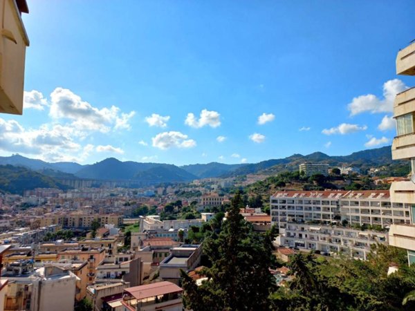 appartamento in vendita a Messina in zona Santissima Annunziata