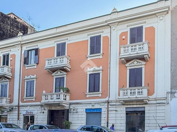negozio in vendita a Messina in zona Centro Storico