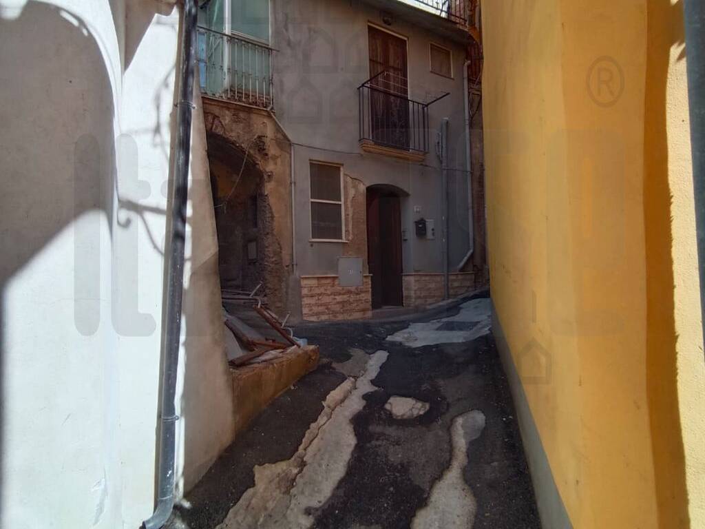 casa indipendente in vendita a Messina in zona Galati / Mili San Marco
