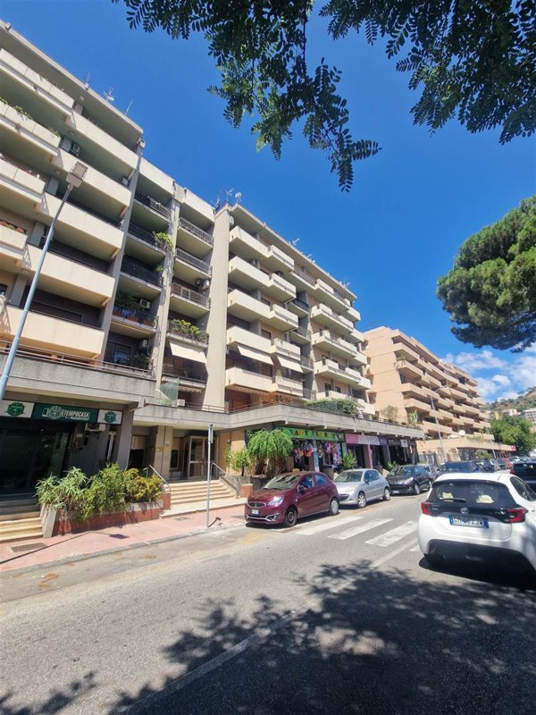 appartamento in vendita a Messina in zona San Licandro
