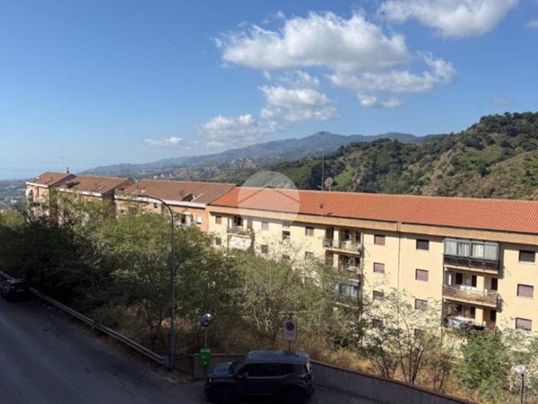 appartamento in vendita a Messina in zona Santissima Annunziata