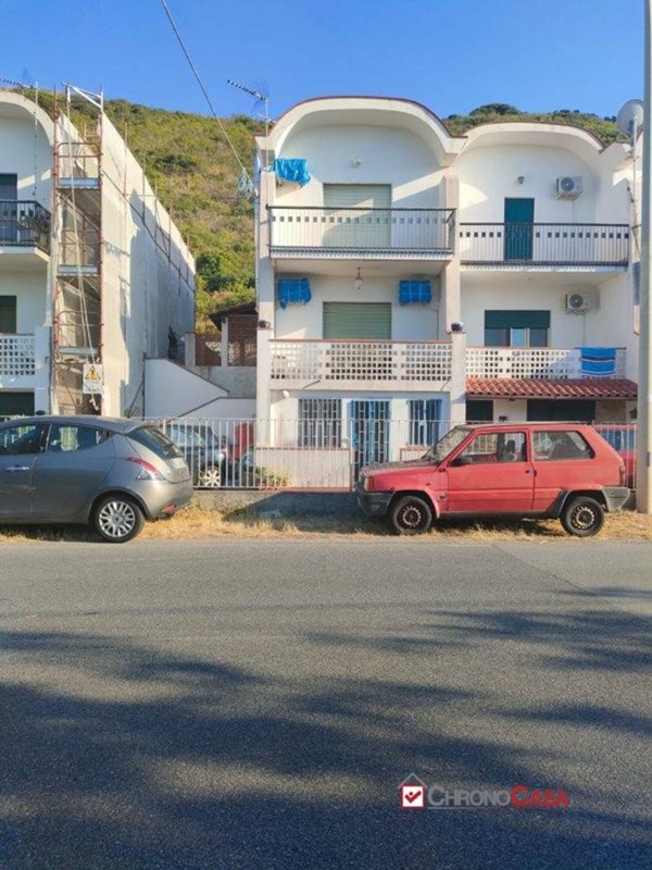 casa indipendente in vendita a Messina in zona Mortelle