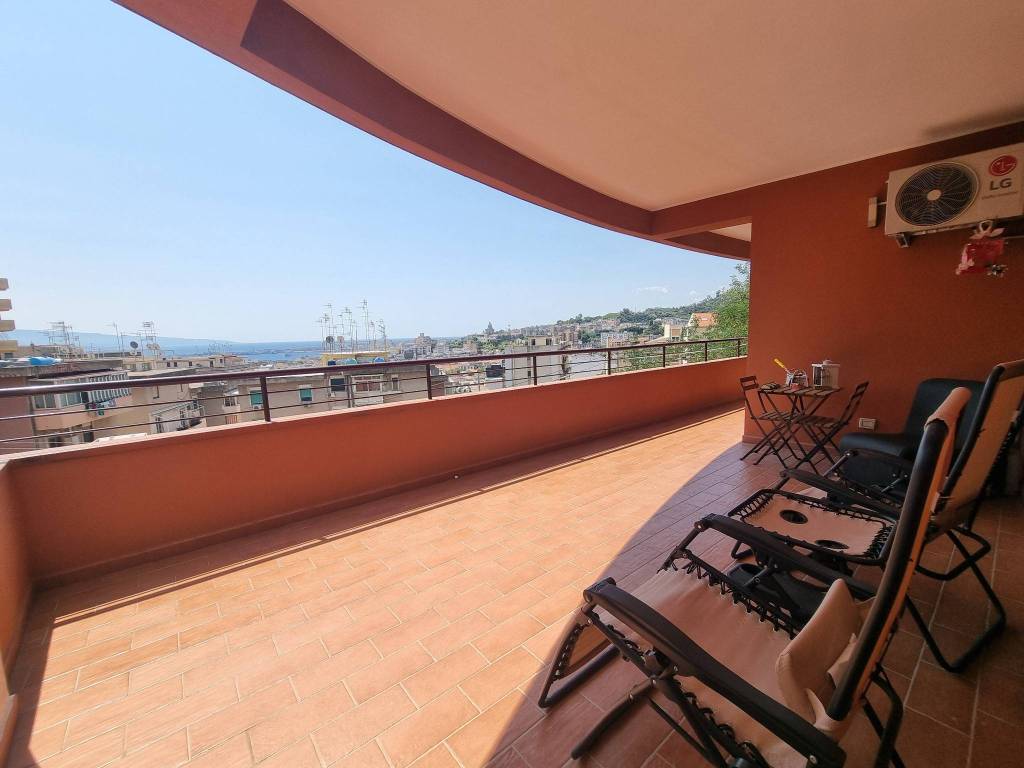 appartamento in vendita a Messina in zona Santissima Annunziata