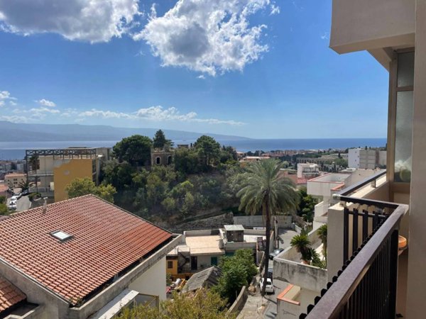 appartamento in vendita a Messina in zona Gazzi