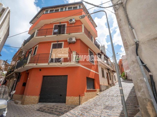 appartamento in vendita a Messina in zona Salice