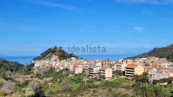 appartamento in vendita a Messina in zona Salice