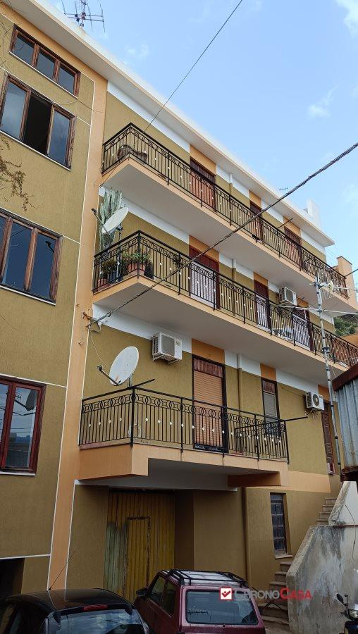 appartamento in vendita a Messina in zona Larderia