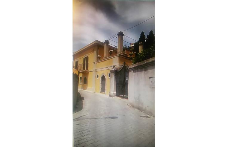 casa indipendente in vendita a Messina in zona Castanea delle Furie