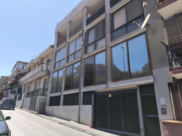 appartamento in vendita a Messina in zona Gazzi