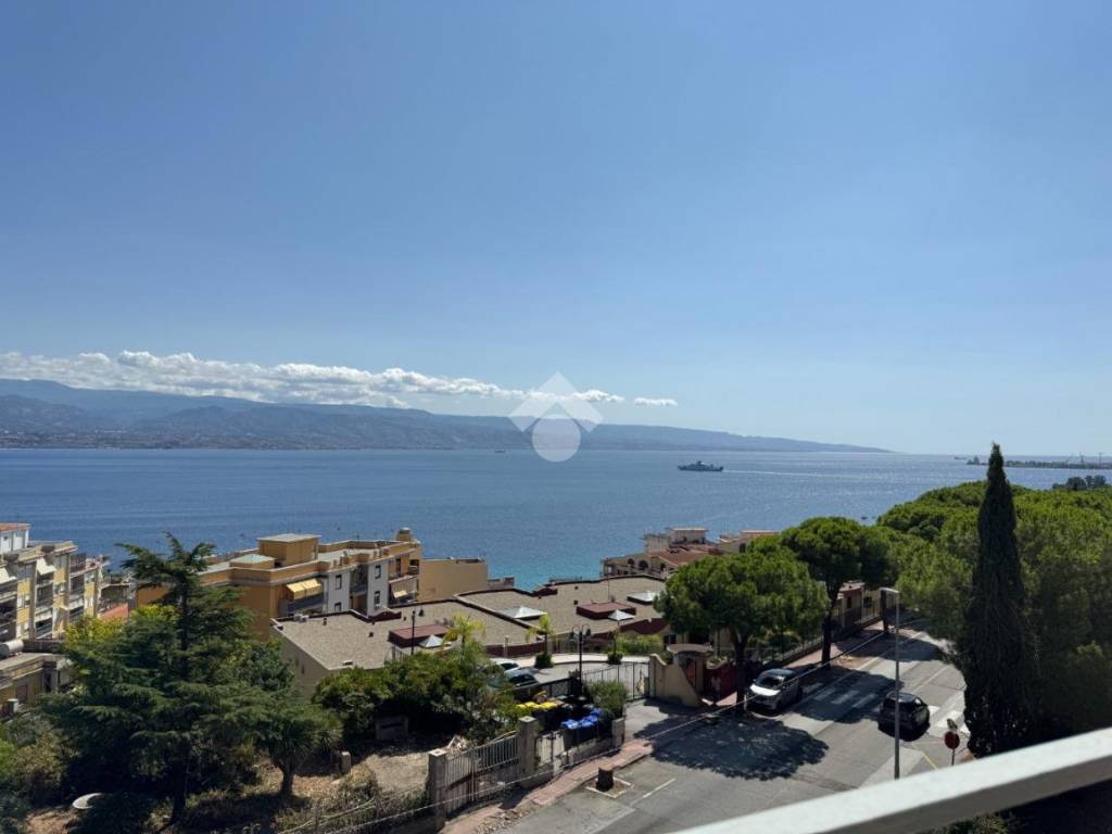 appartamento in vendita a Messina in zona Santissima Annunziata