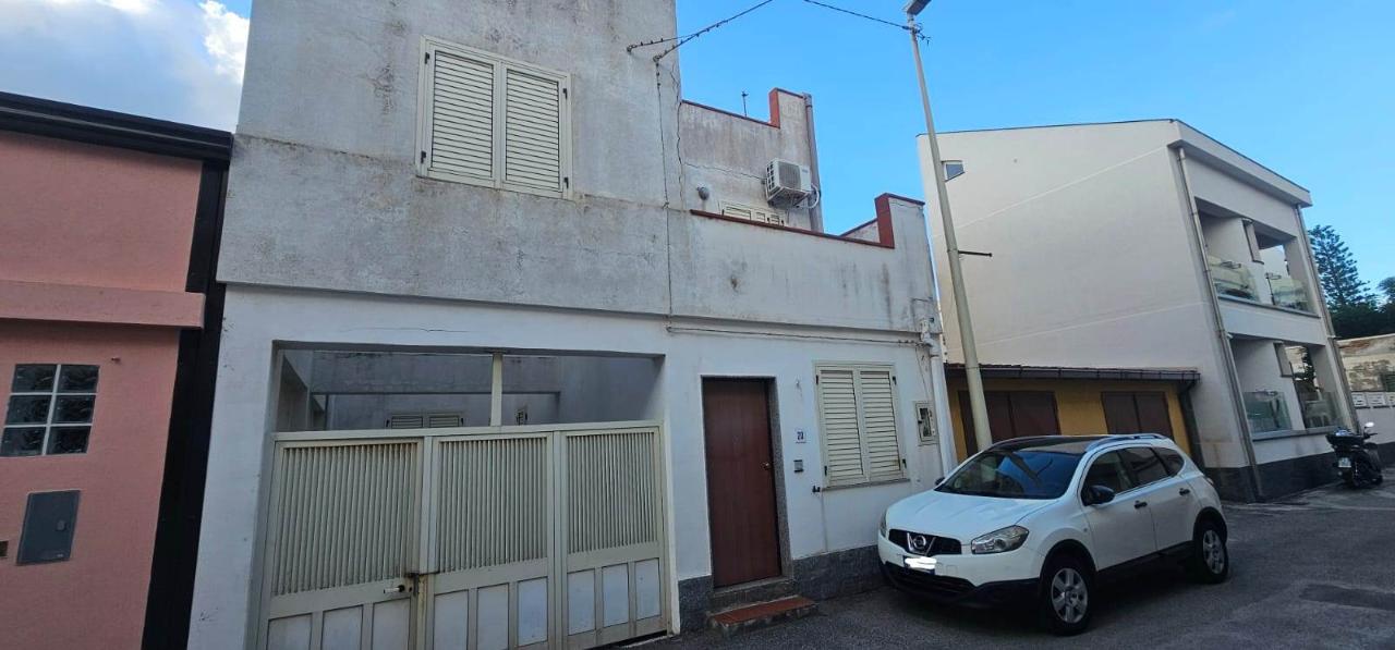 casa indipendente in vendita a Messina in zona Ganzirri