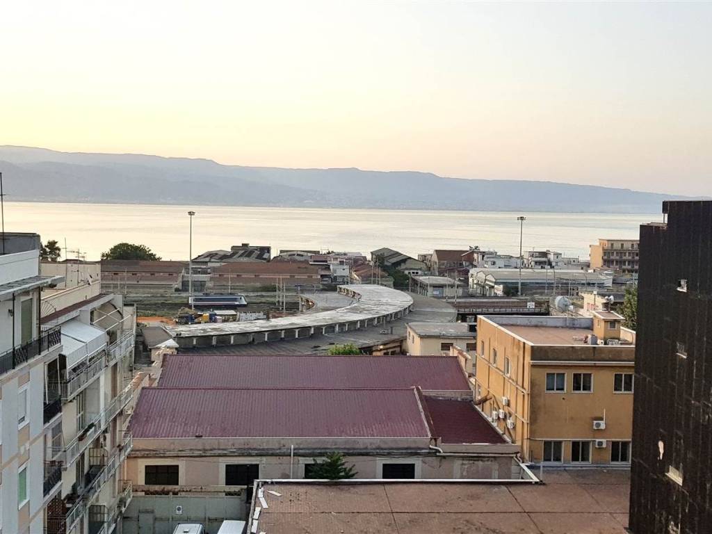 appartamento in vendita a Messina in zona Centro Storico