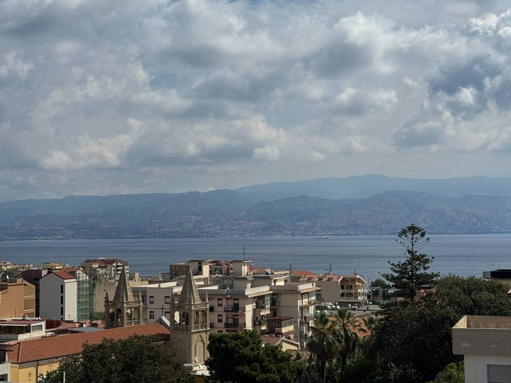 appartamento in vendita a Messina in zona San Filippo