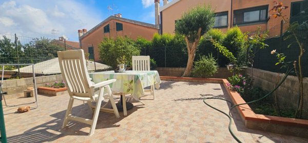 casa indipendente in vendita a Messina in zona San Filippo