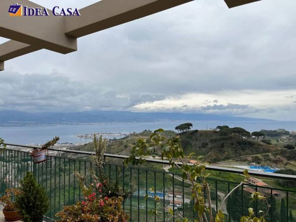 appartamento in vendita a Messina in zona Camaro