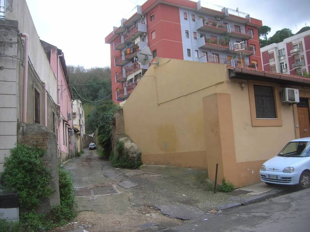 appartamento in vendita a Messina in zona San Licandro