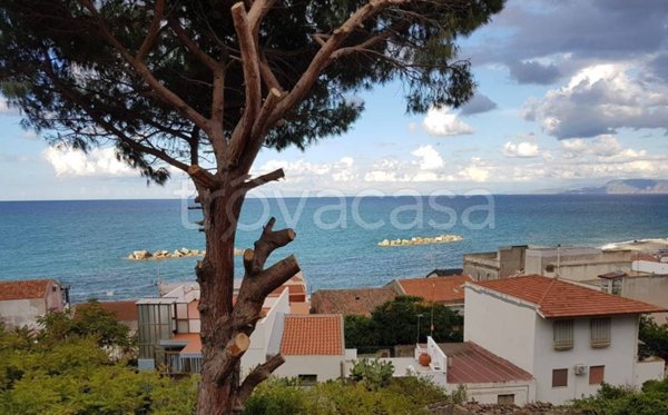 appartamento in vendita a Messina in zona Acqualadroni