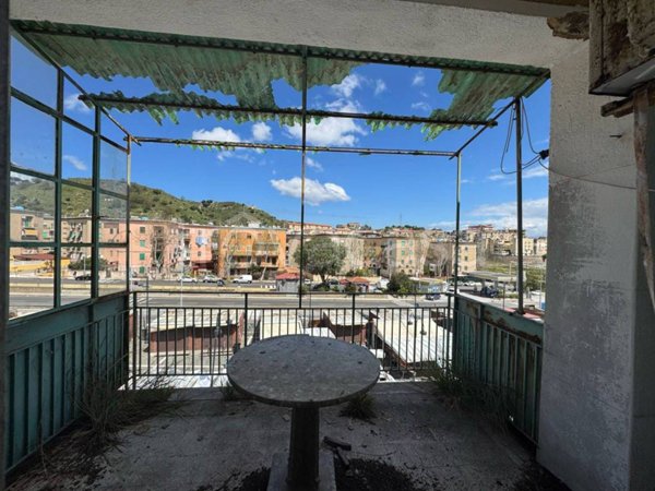 appartamento in vendita a Messina in zona Gazzi