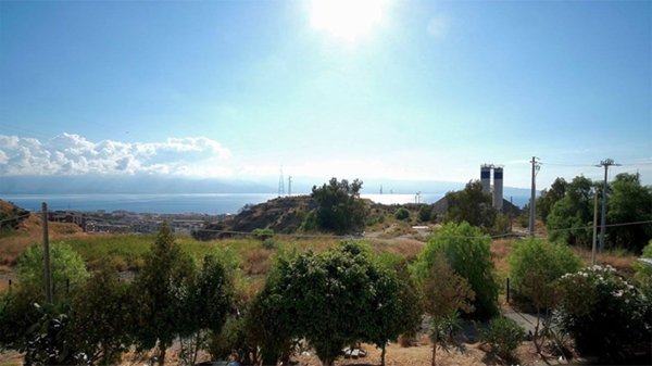 casa indipendente in vendita a Messina in zona Santa Lucia
