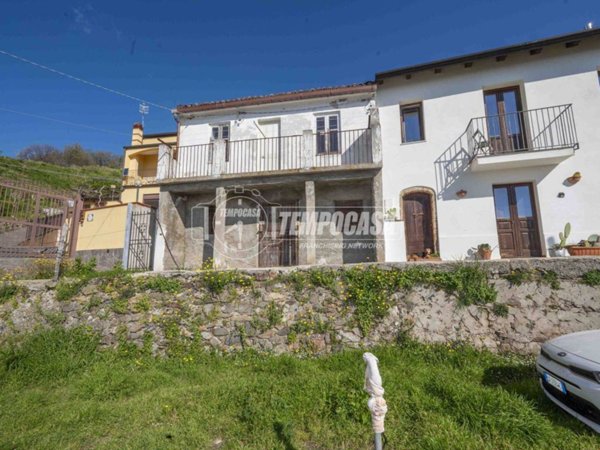 casa indipendente in vendita a Messina in zona Santa Margherita