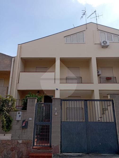 appartamento in vendita a Messina in zona Santa Lucia