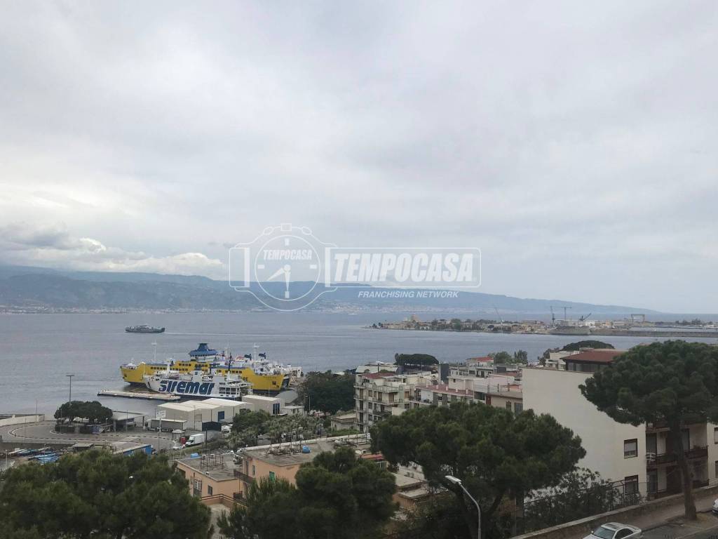 appartamento in vendita a Messina in zona Santissima Annunziata