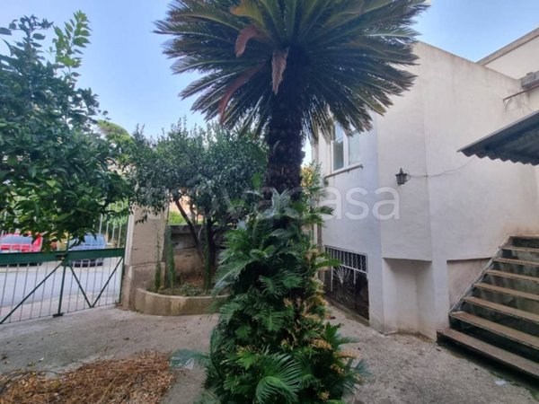 casa indipendente in vendita a Messina in zona Salice