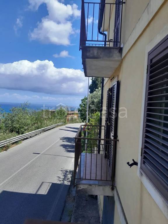 casa indipendente in vendita a Messina in zona Acqualadroni