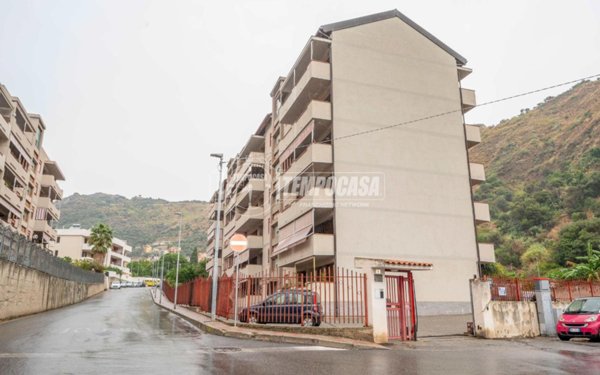appartamento in vendita a Messina in zona Santa Margherita