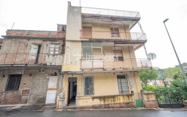 appartamento in vendita a Messina in zona Santa Margherita