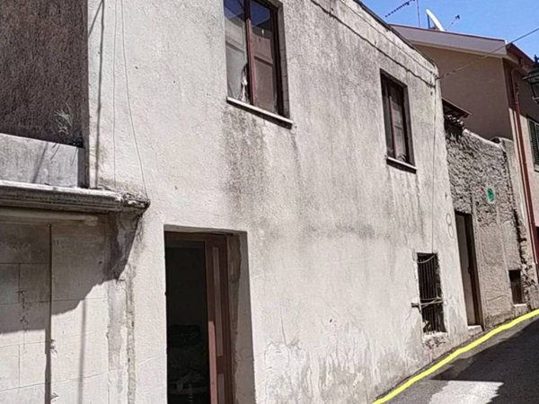 casa indipendente in vendita a Messina in zona Gesso