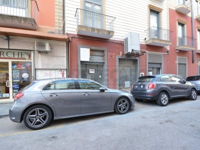 negozio in vendita a Messina in zona Centro Storico
