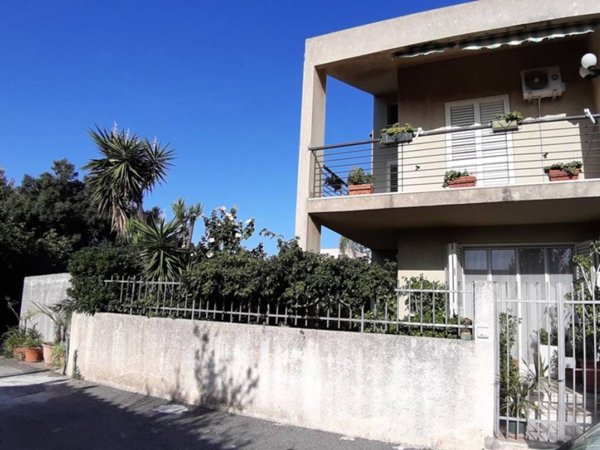 casa indipendente in vendita a Messina in zona Ganzirri