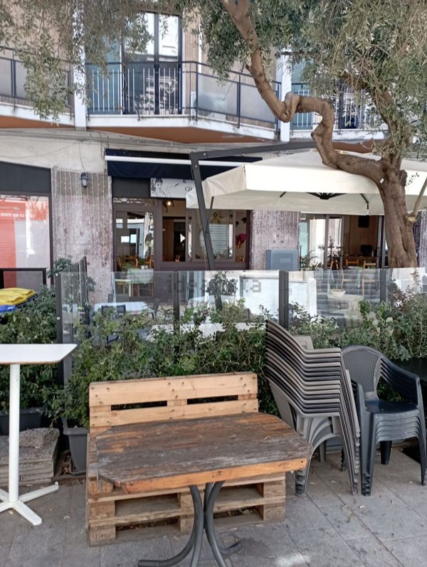 locale commerciale in vendita a Messina in zona Centro Storico