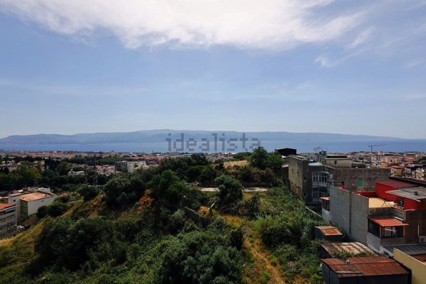 attico in vendita a Messina in zona Gazzi