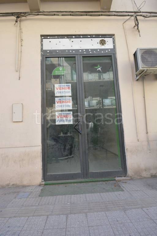 negozio in vendita a Messina
