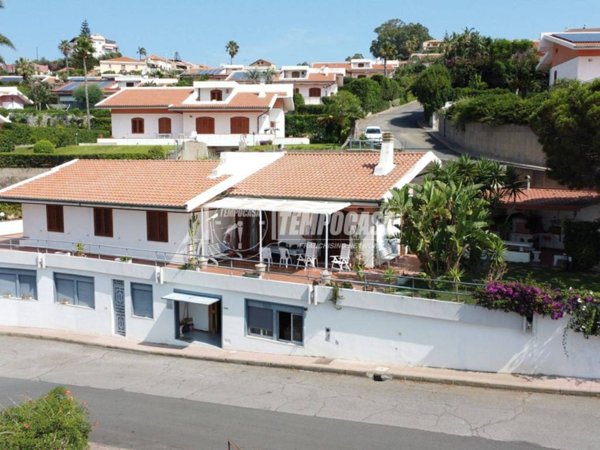 casa indipendente in vendita a Messina in zona Ganzirri