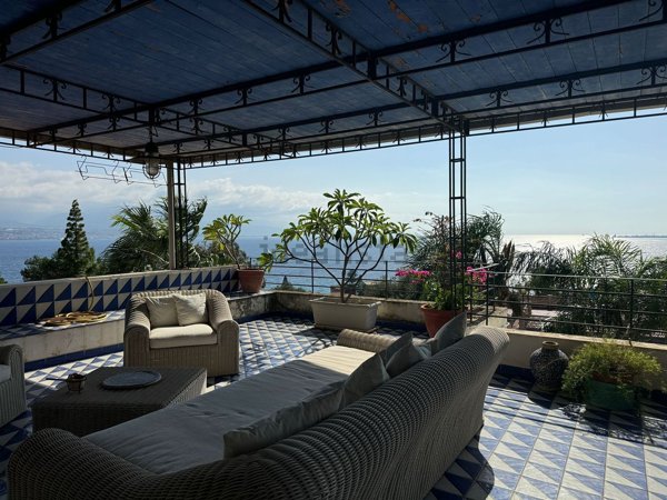 casa indipendente in vendita a Messina