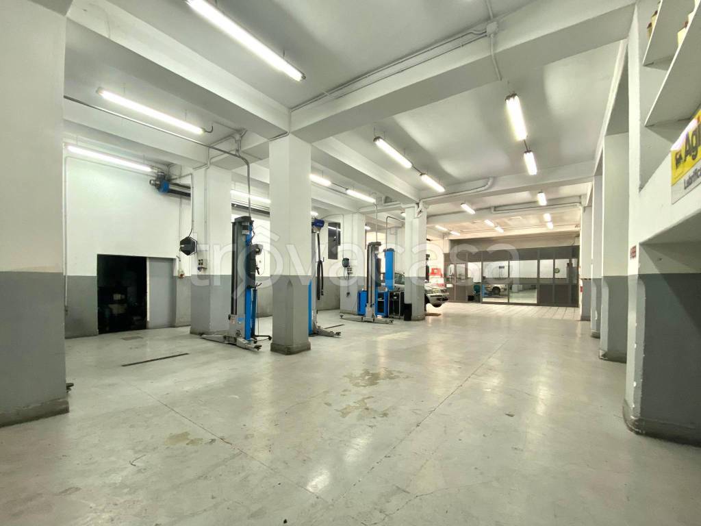 ufficio in vendita a Messina in zona Centro Storico