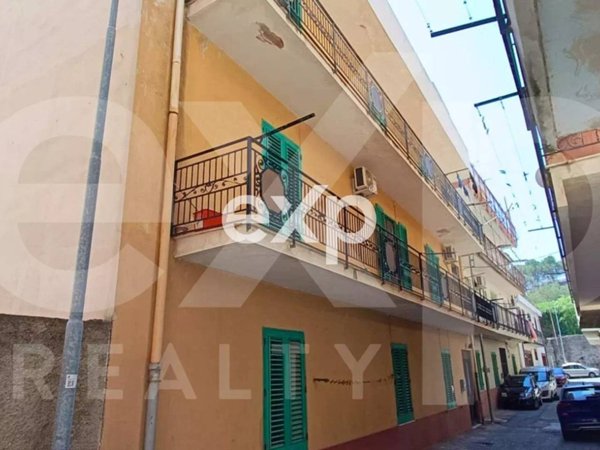 appartamento in vendita a Messina in zona Larderia