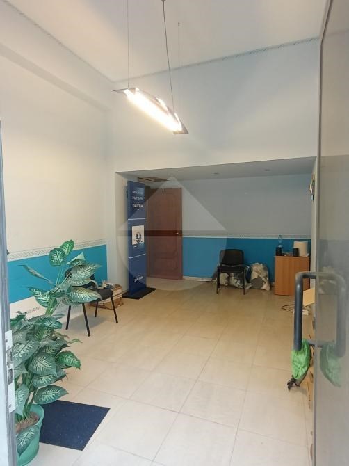 locale commerciale in vendita a Messina