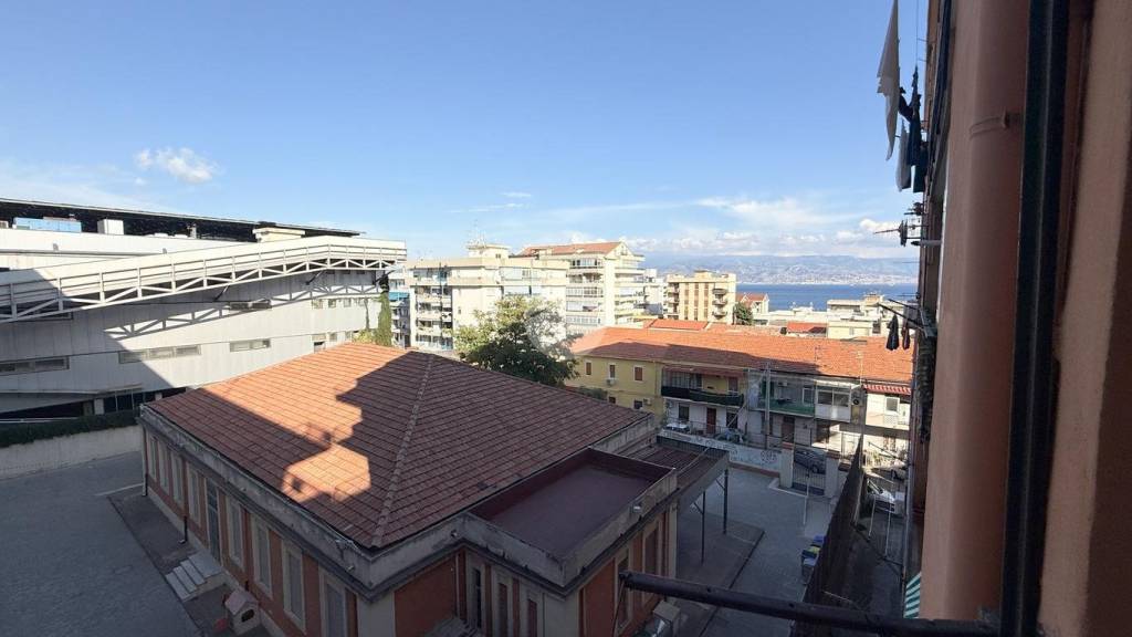 appartamento in vendita a Messina in zona Contesse